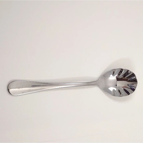 WALLACE Hartford Pattern scalloped Spoon Sugar Shell Spoon 18/10 - Picture 11 of 11